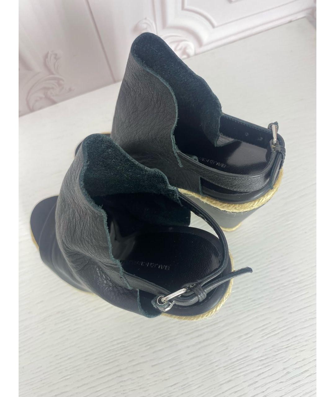 BALENCIAGA Черные кожаные босоножки, фото 3