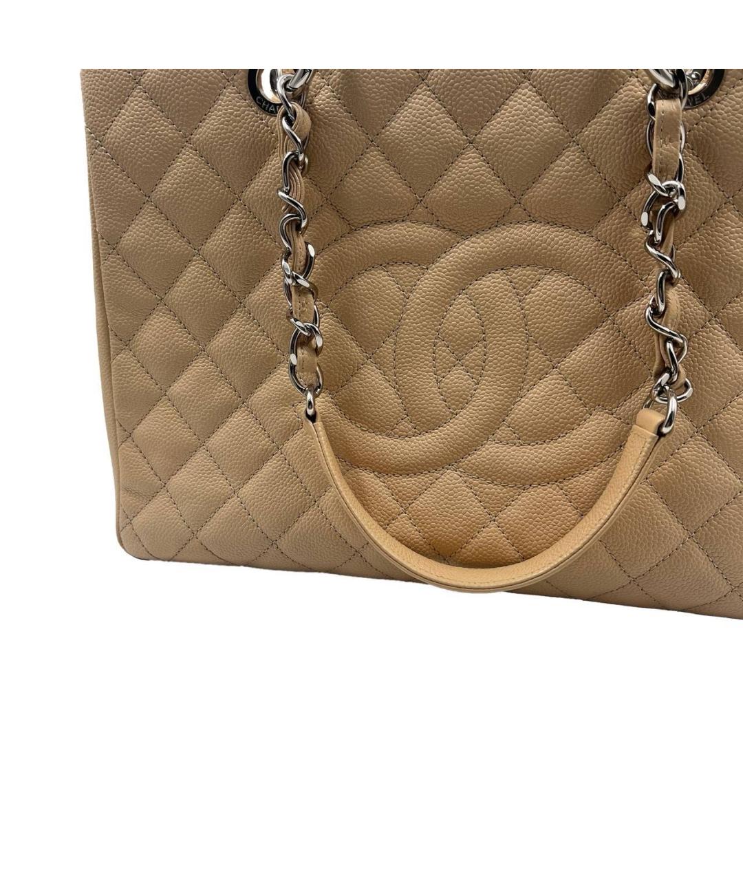 CHANEL Бежевая кожаная сумка тоут, фото 3