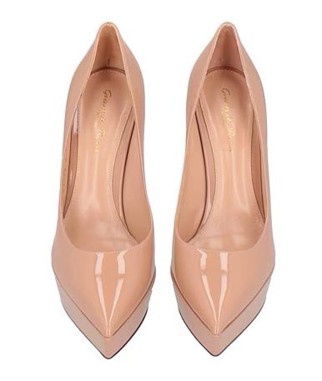 GIANVITO ROSSI Бежевые туфли из лакированной кожи, фото 4