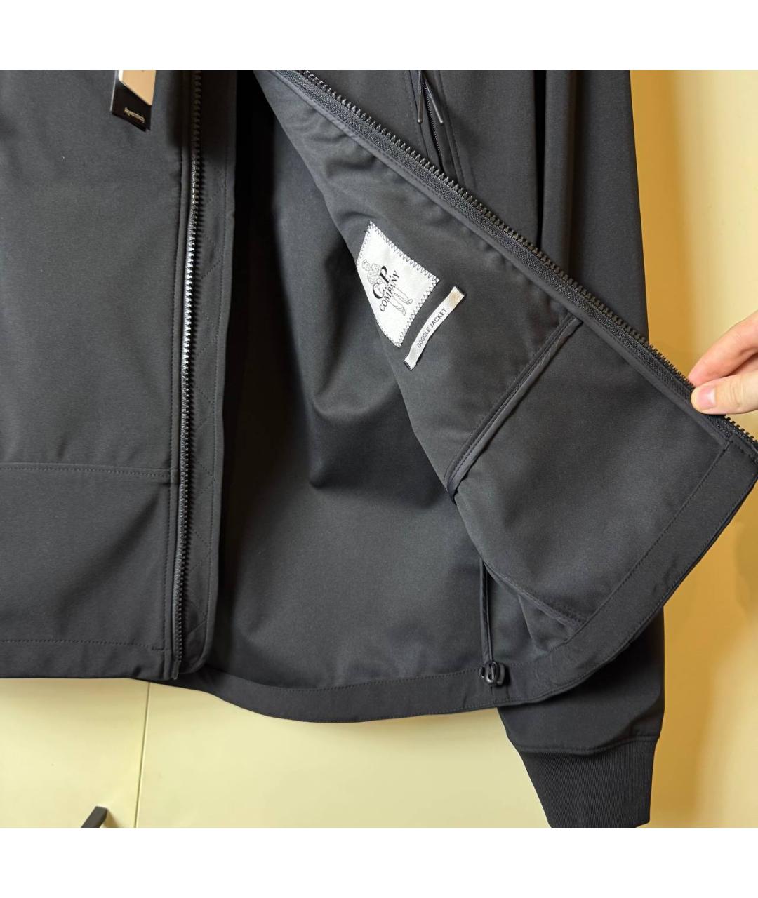 CP COMPANY Черная куртка, фото 4
