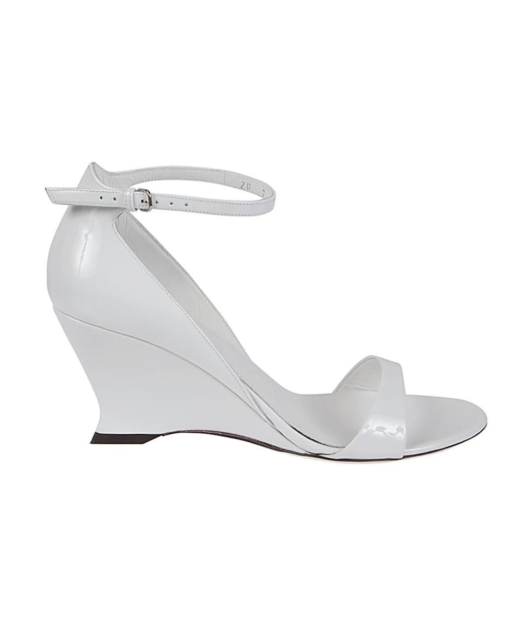 FERRAGAMO Белые кожаные босоножки, фото 1
