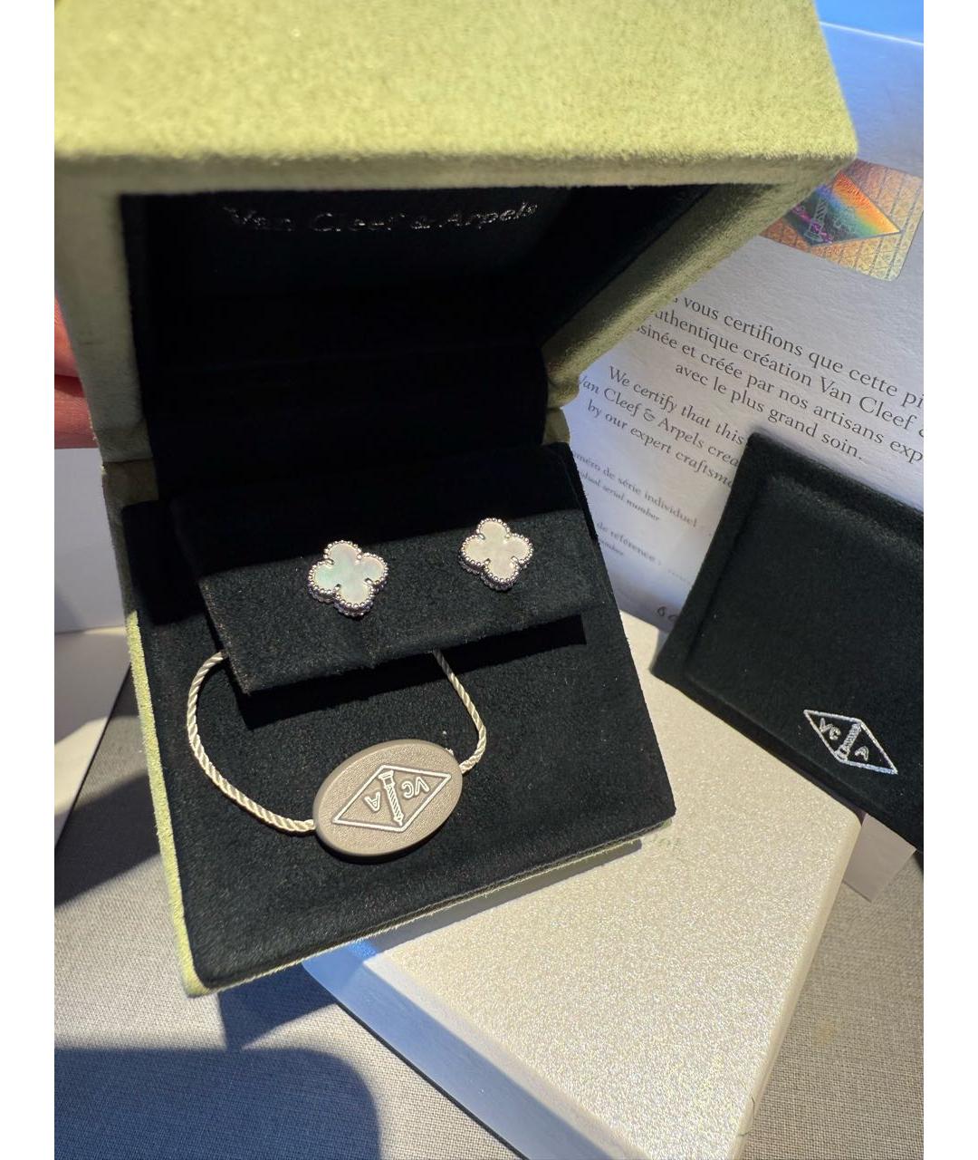 VAN CLEEF & ARPELS Белые серьги из белого золота, фото 5