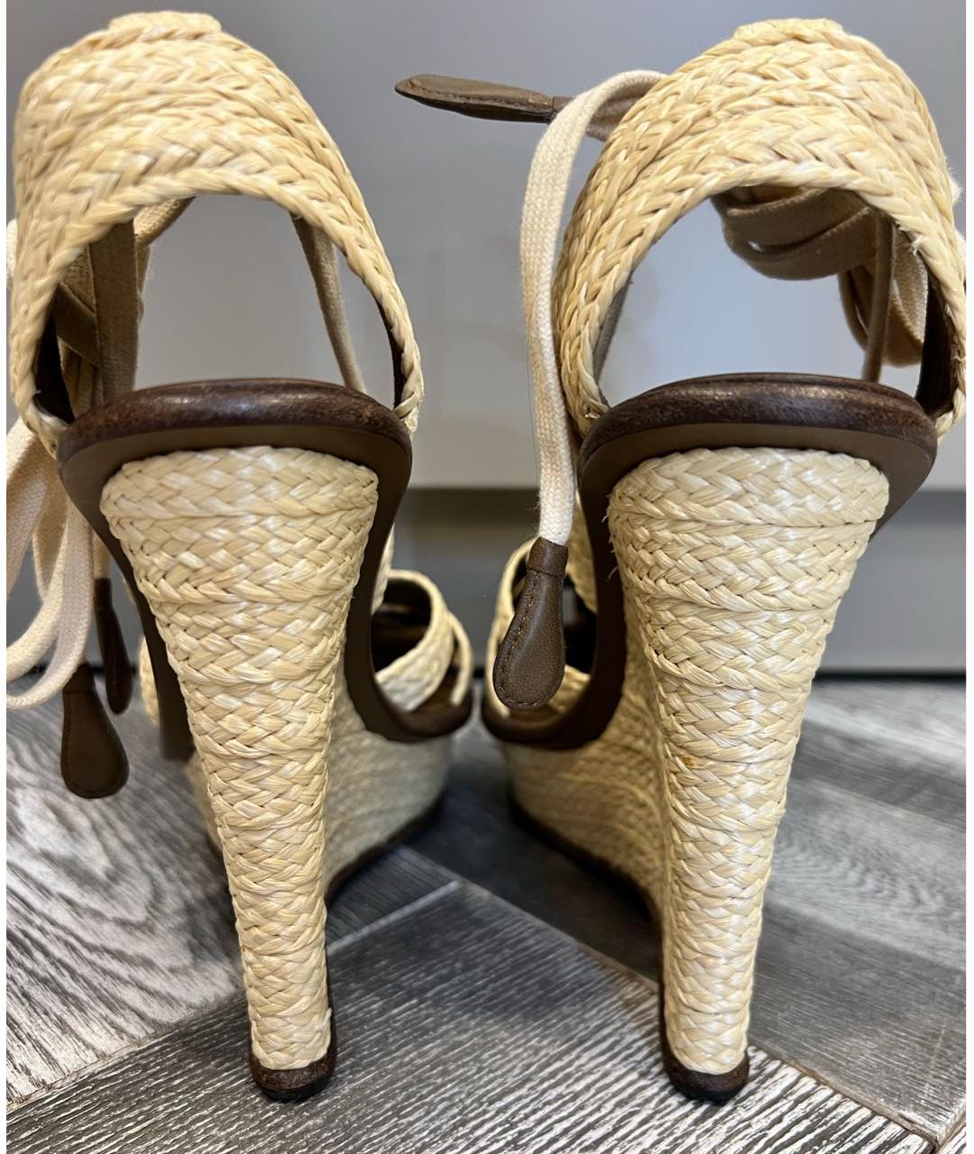 BOTTEGA VENETA Бежевые босоножки, фото 4