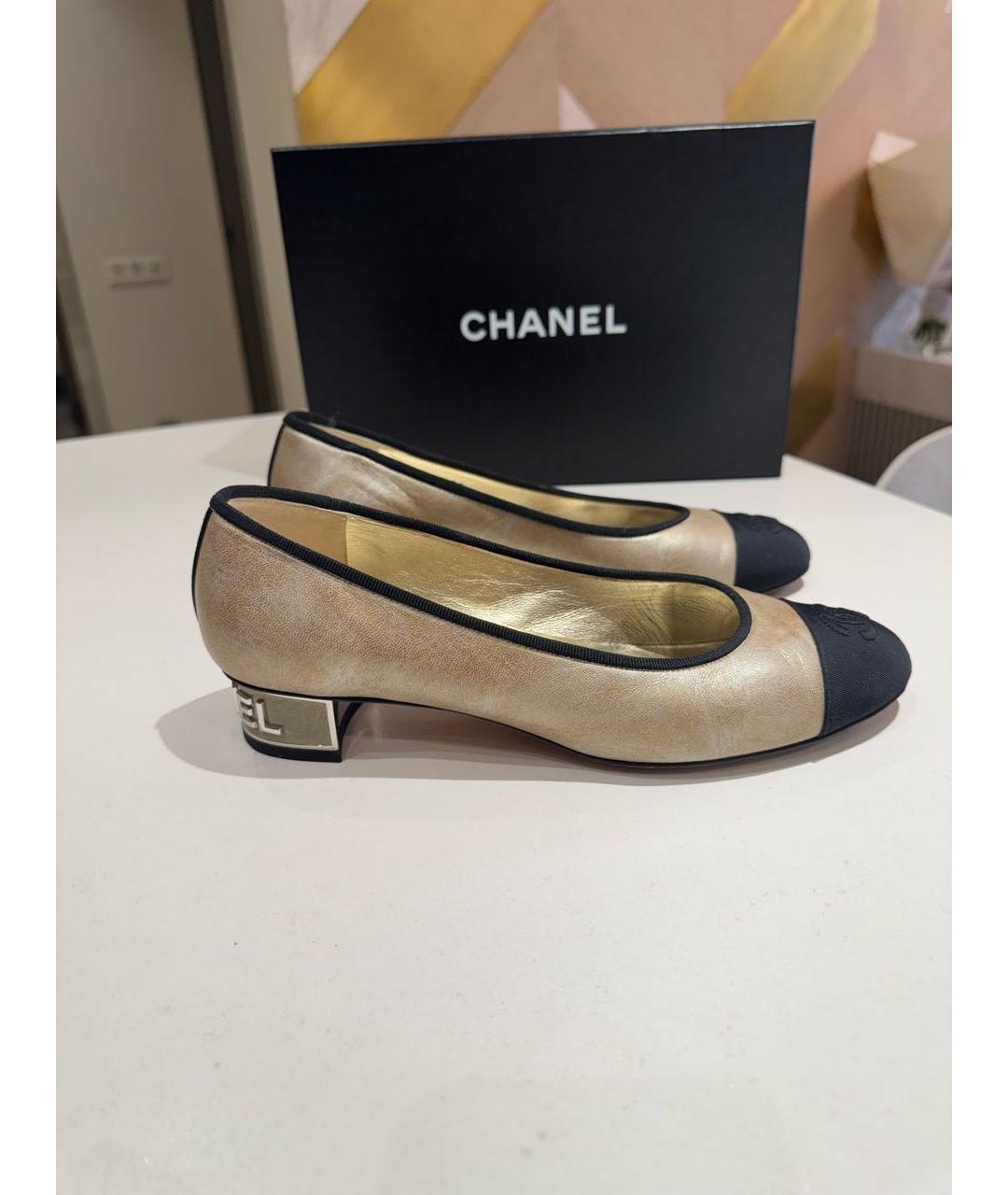 CHANEL Золотые кожаные туфли, фото 8