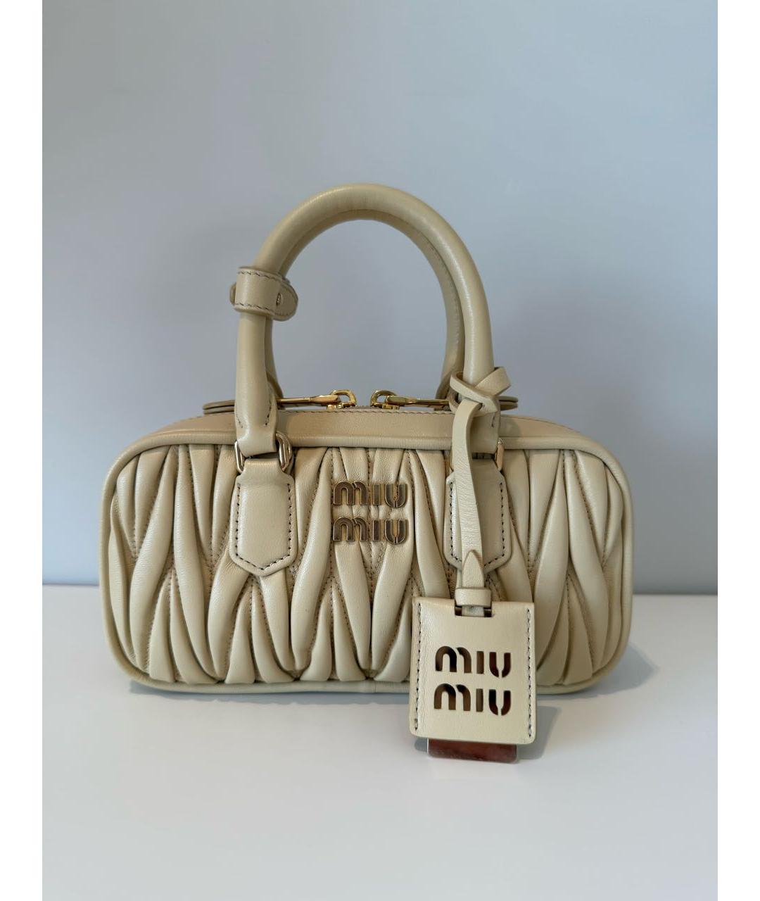 MIU MIU Желтая кожаная сумка через плечо, фото 2