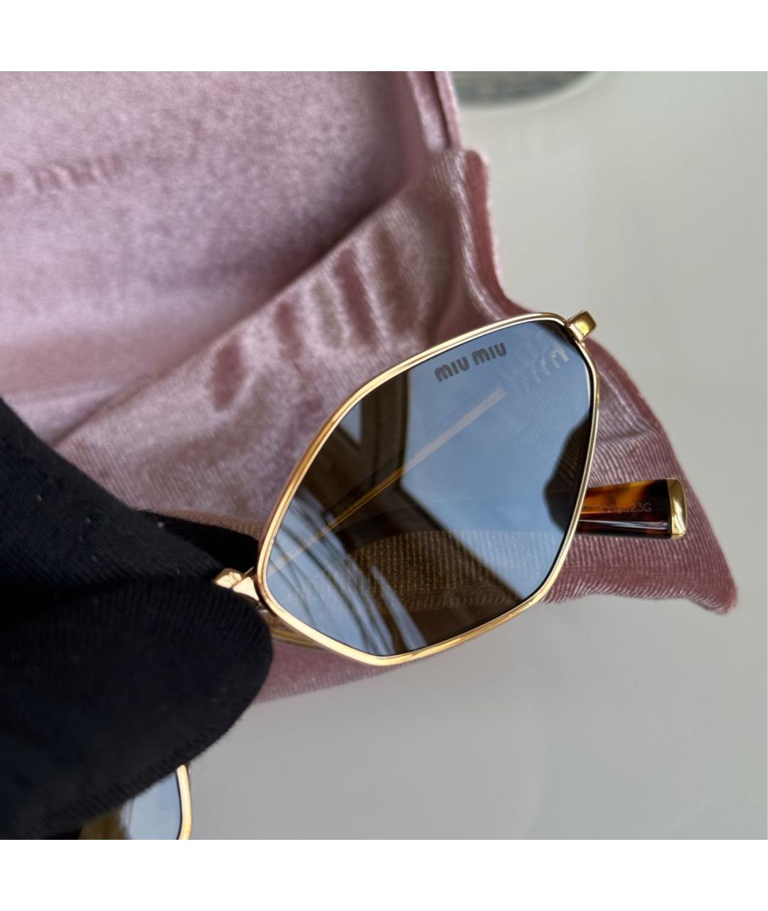MIU MIU Золотые металлические солнцезащитные очки, фото 5