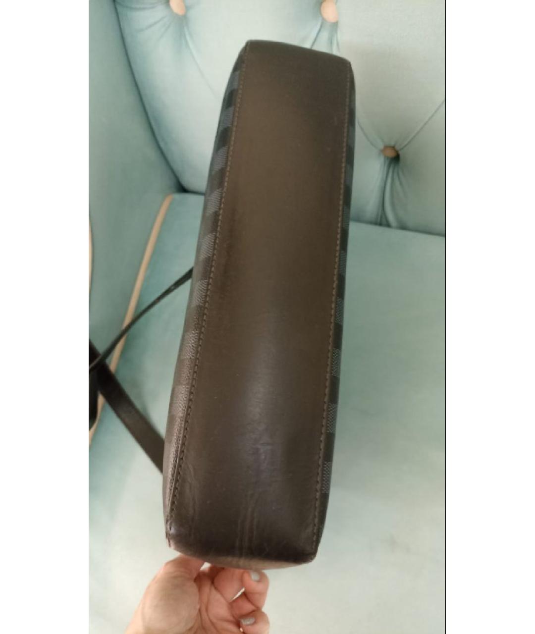 LOUIS VUITTON Коричневая кожаная сумка на плечо, фото 5