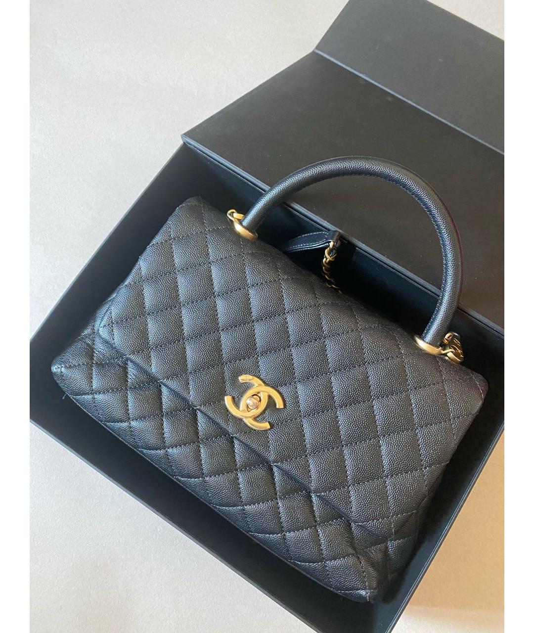 CHANEL Черная кожаная сумка с короткими ручками, фото 5