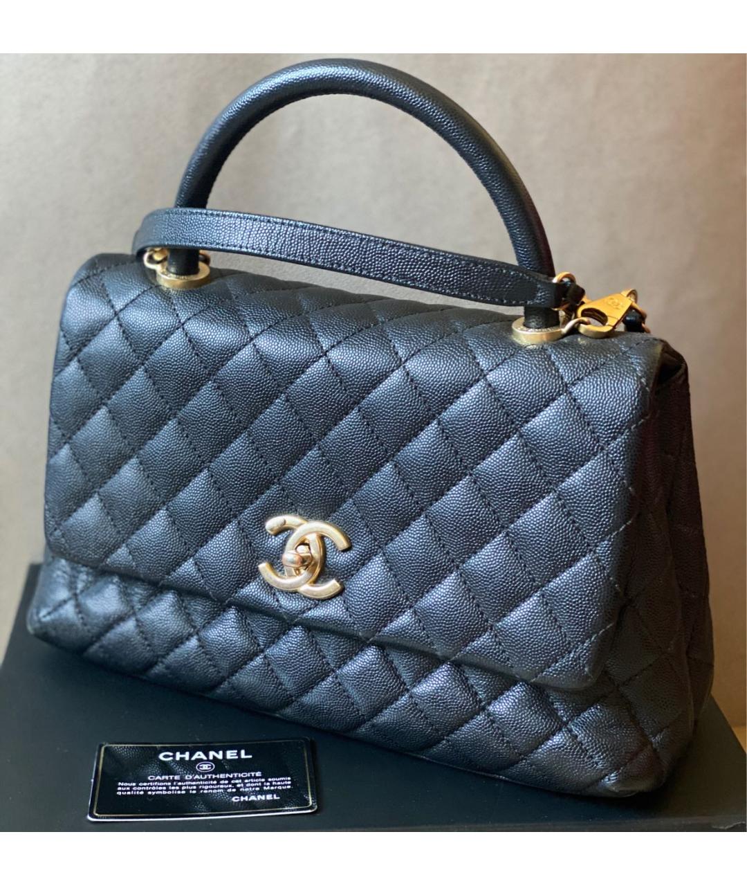 CHANEL Черная кожаная сумка с короткими ручками, фото 3