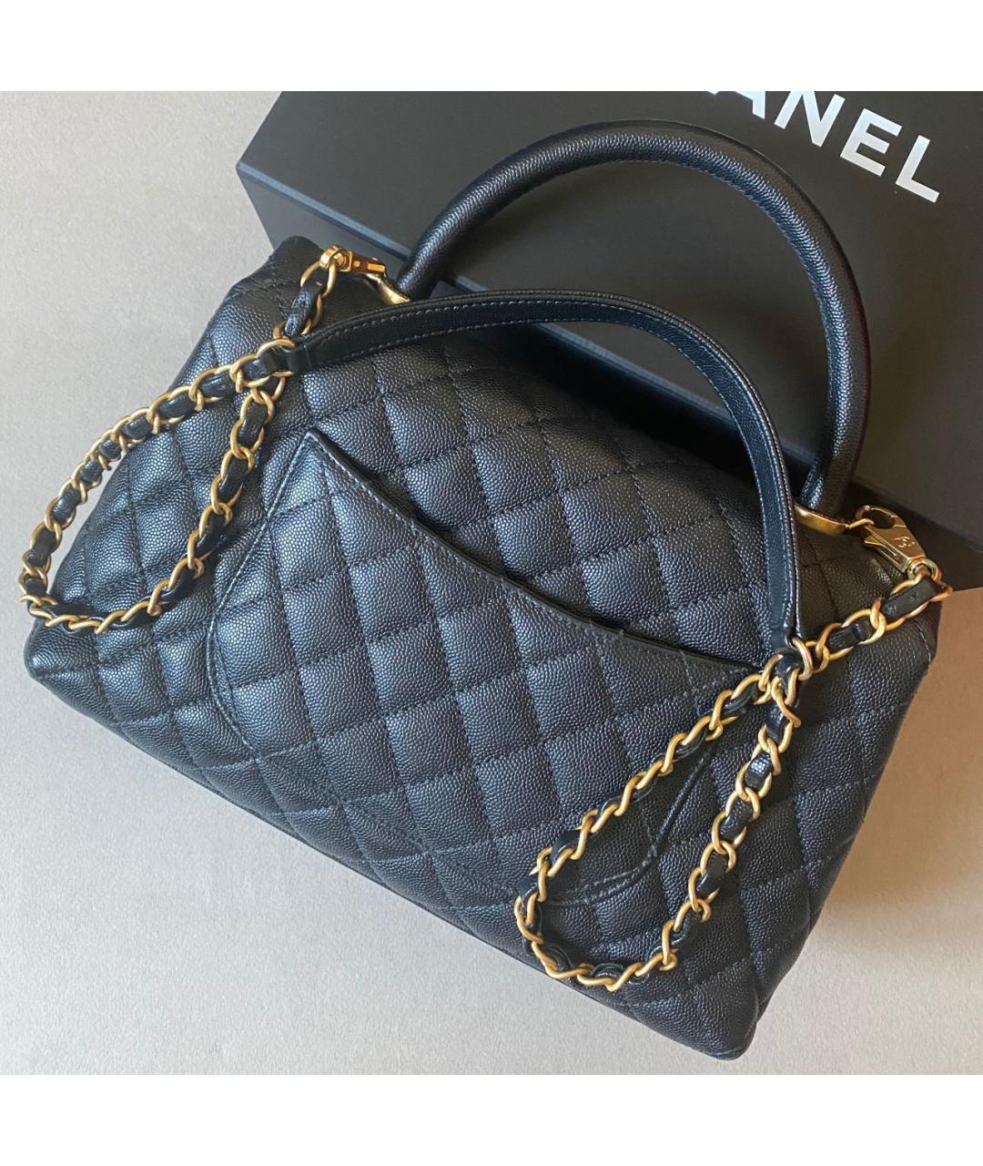 CHANEL Черная кожаная сумка с короткими ручками, фото 2