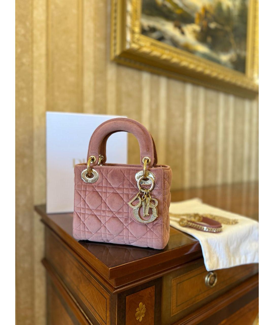 CHRISTIAN DIOR Розовая бархатная сумка с короткими ручками, фото 3