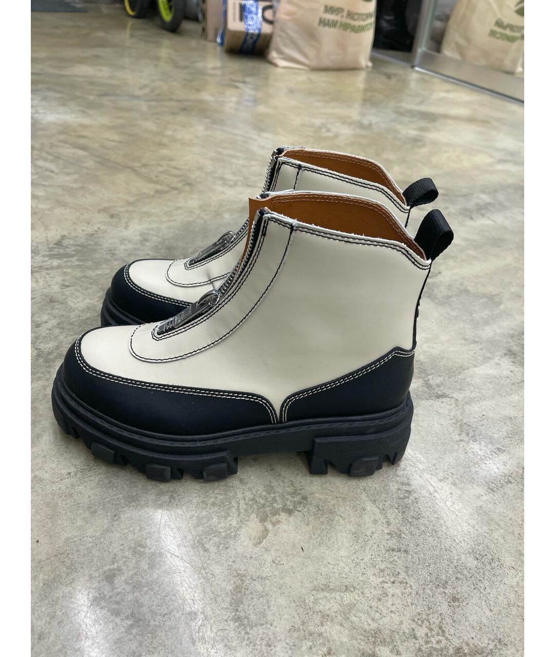 GANNI Белые кожаные ботинки, фото 5