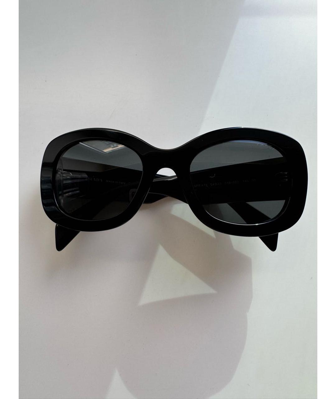 PRADA Черные пластиковые солнцезащитные очки, фото 2