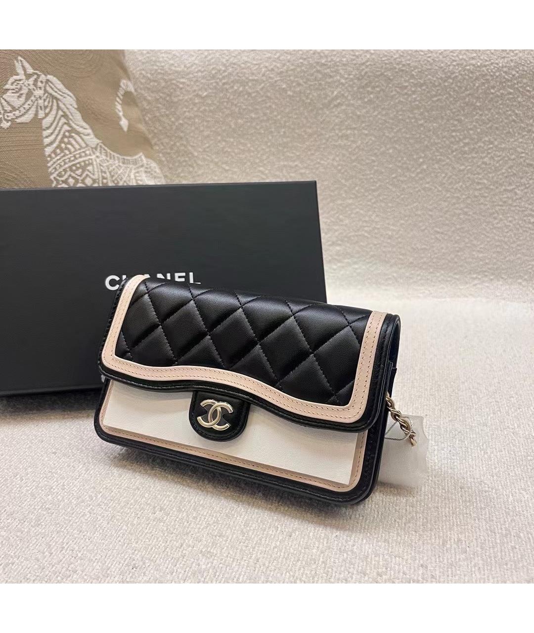 CHANEL Черная кожаная сумка через плечо, фото 4