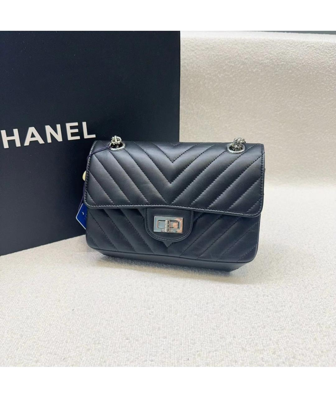 CHANEL Черная кожаная сумка через плечо, фото 3