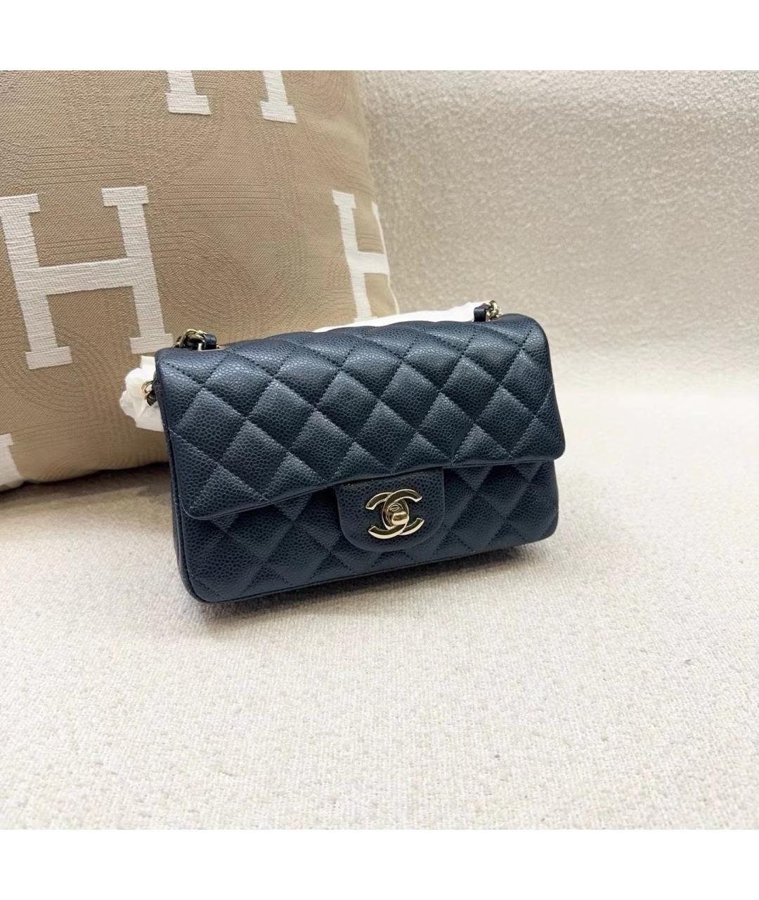 CHANEL Темно-синяя кожаная сумка через плечо, фото 4