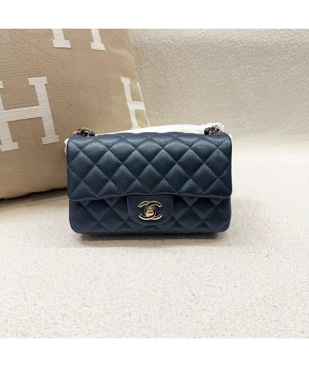 CHANEL Темно-синяя кожаная сумка через плечо, фото 2