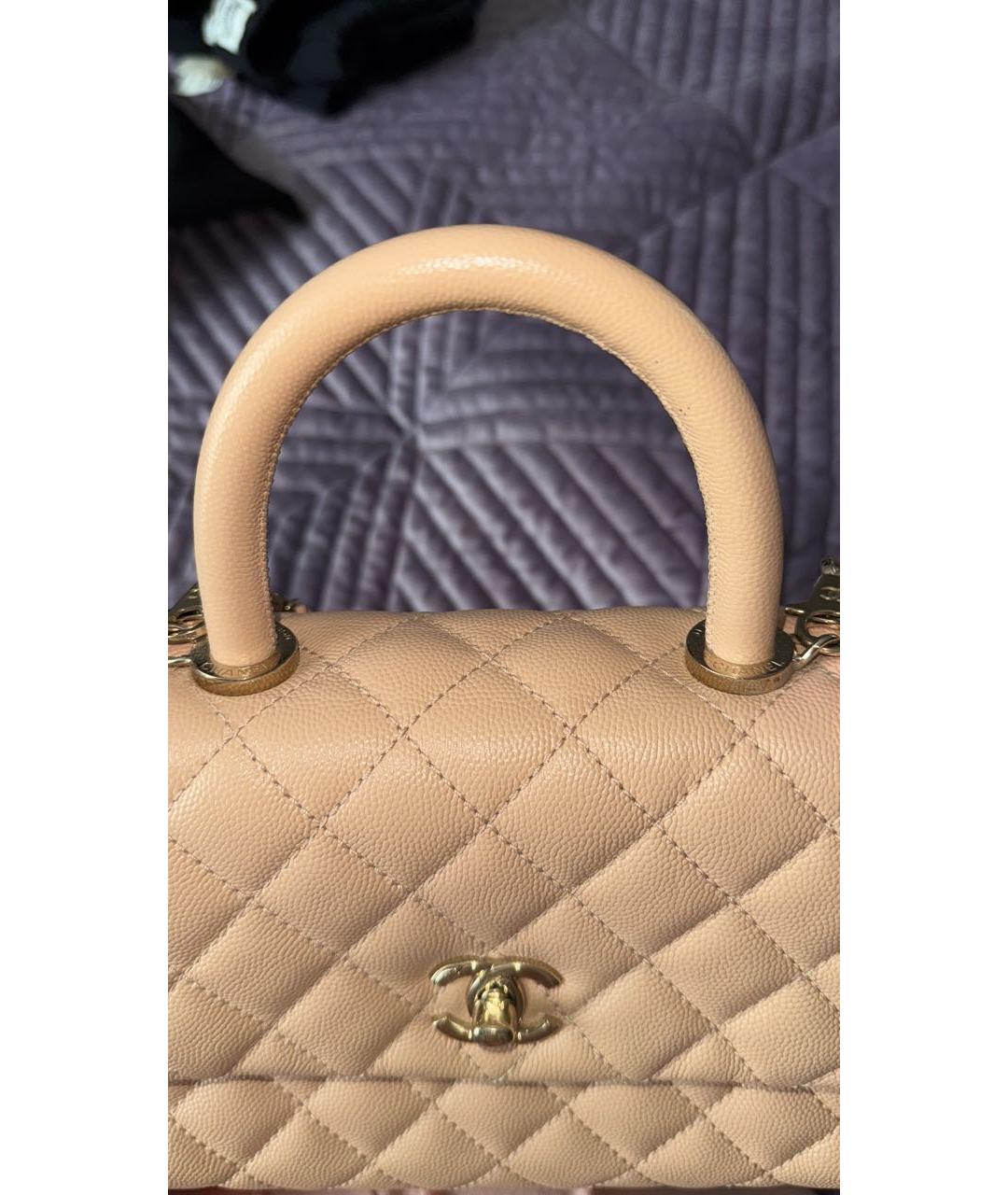 CHANEL Коралловая кожаная сумка с короткими ручками, фото 2