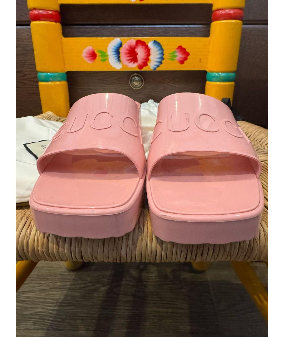 GUCCI Розовые резиновые мюли, фото 3