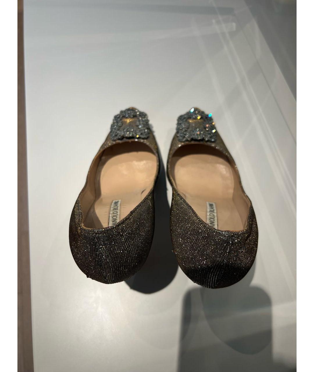 MANOLO BLAHNIK Серебряные текстильные туфли, фото 3