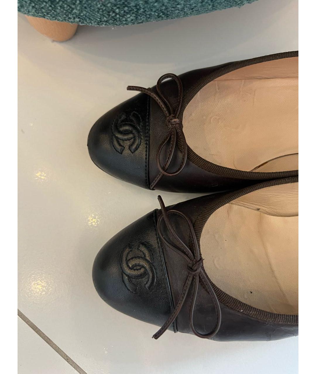 CHANEL Коричневые кожаные балетки, фото 5