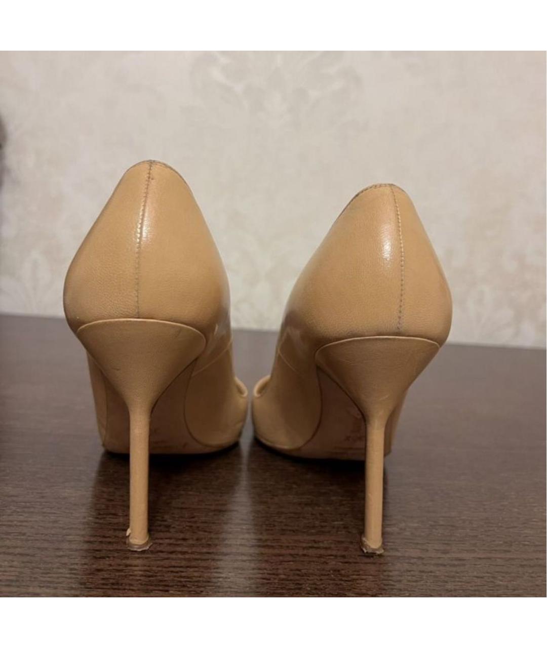 MANOLO BLAHNIK Бежевые кожаные туфли, фото 2
