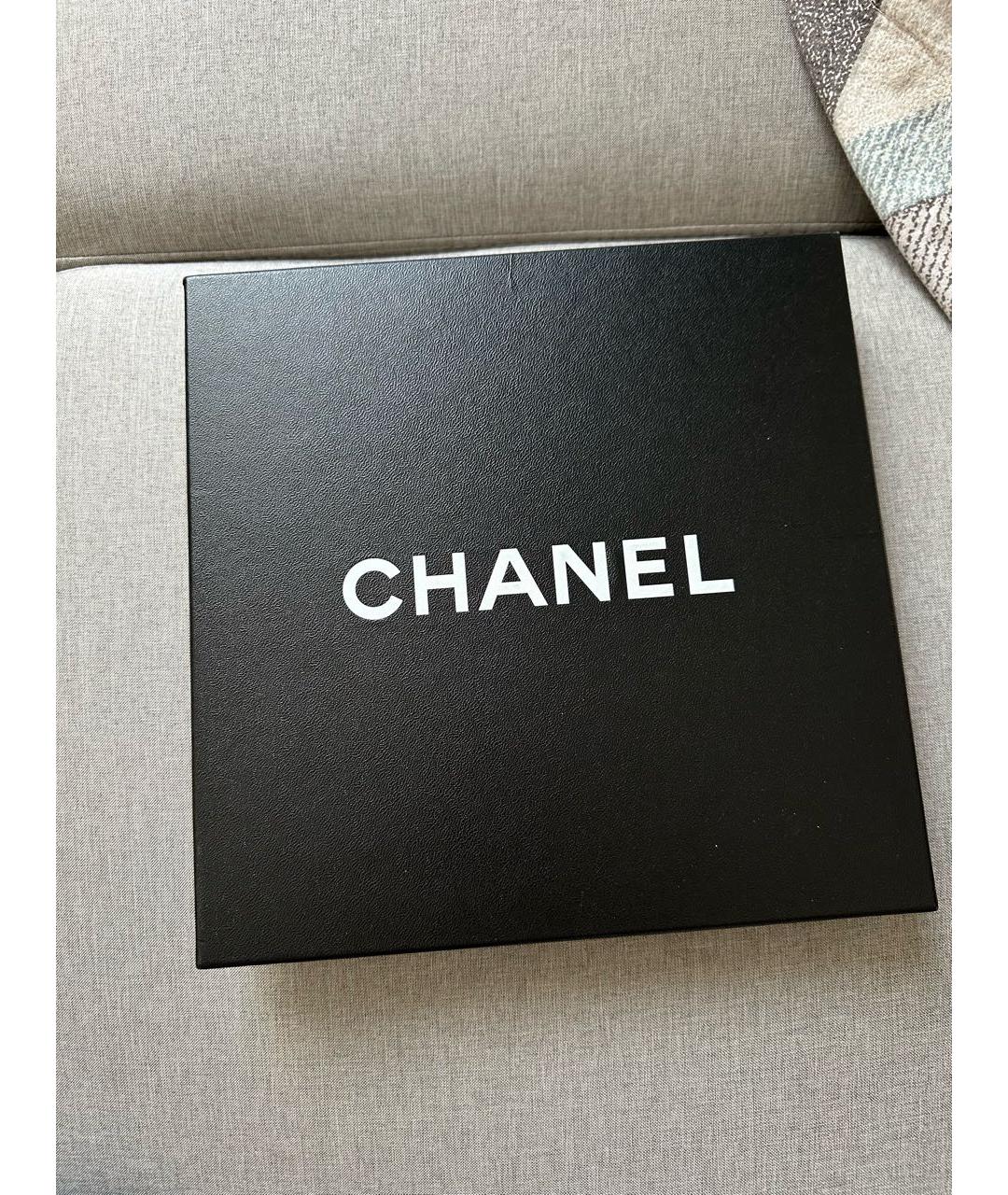 CHANEL Серый шелковый платок, фото 3