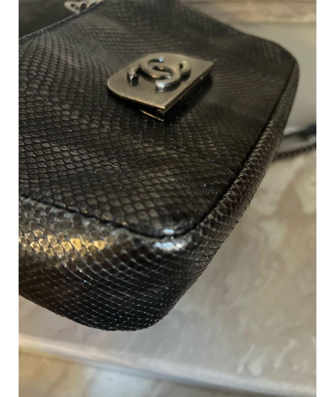 CHANEL Антрацитовая сумка через плечо из экзотической кожи, фото 6