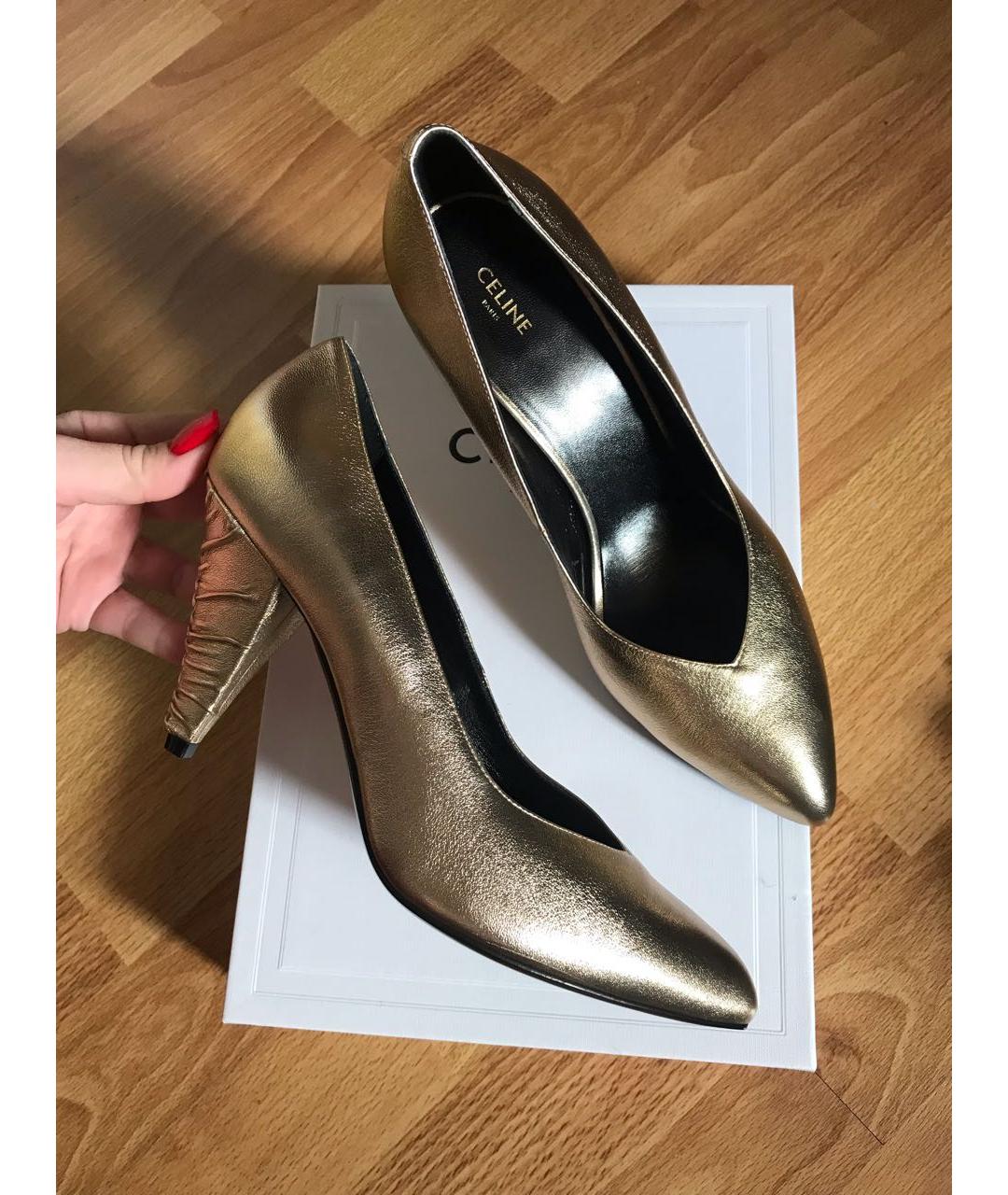CELINE Золотые кожаные туфли, фото 4