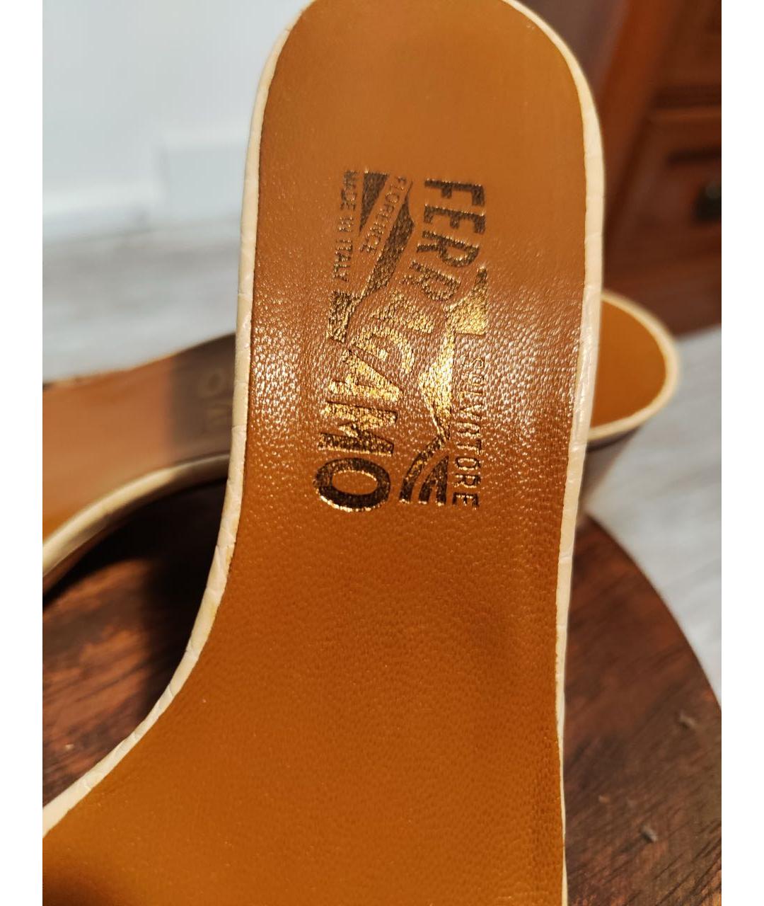 FERRAGAMO Бежевые кожаные мюли, фото 8