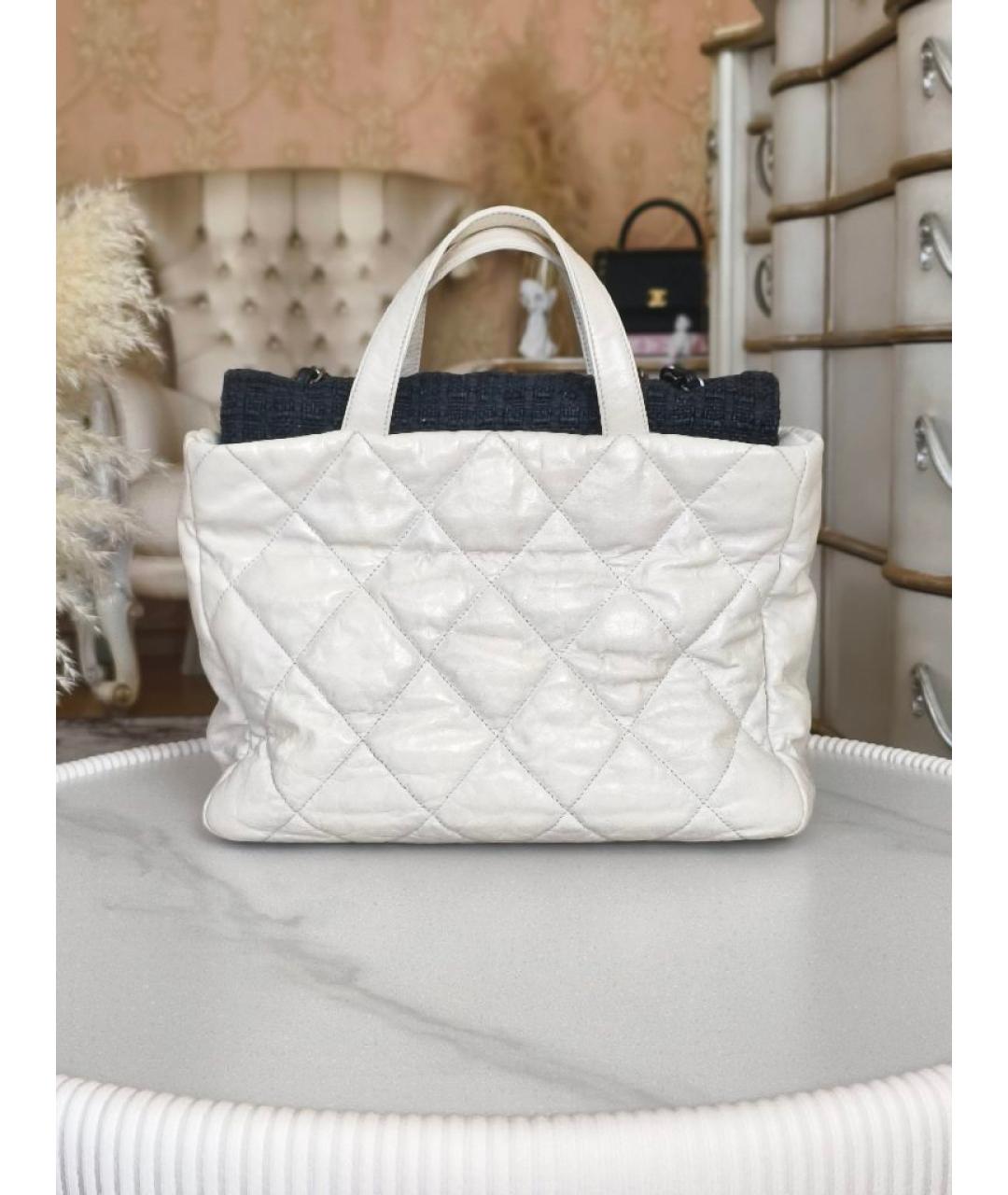 CHANEL Белая кожаная сумка тоут, фото 3