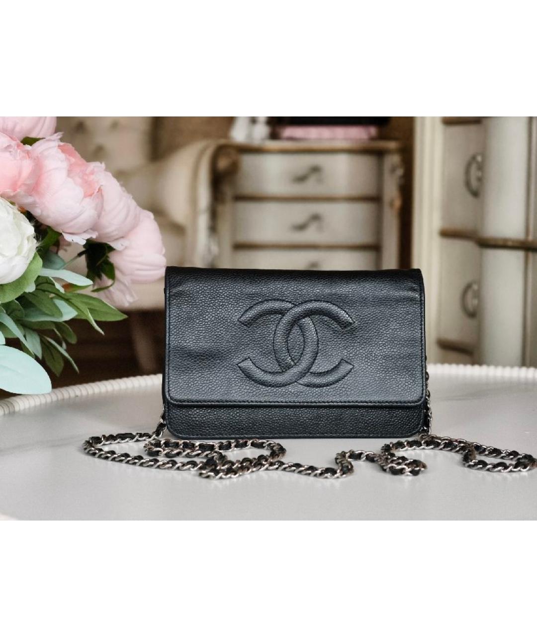 CHANEL Черная кожаная сумка с короткими ручками, фото 4