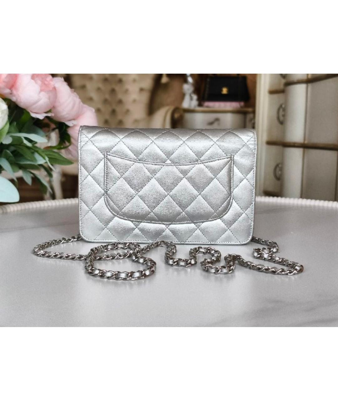 CHANEL Серебряная кожаная сумка через плечо, фото 3