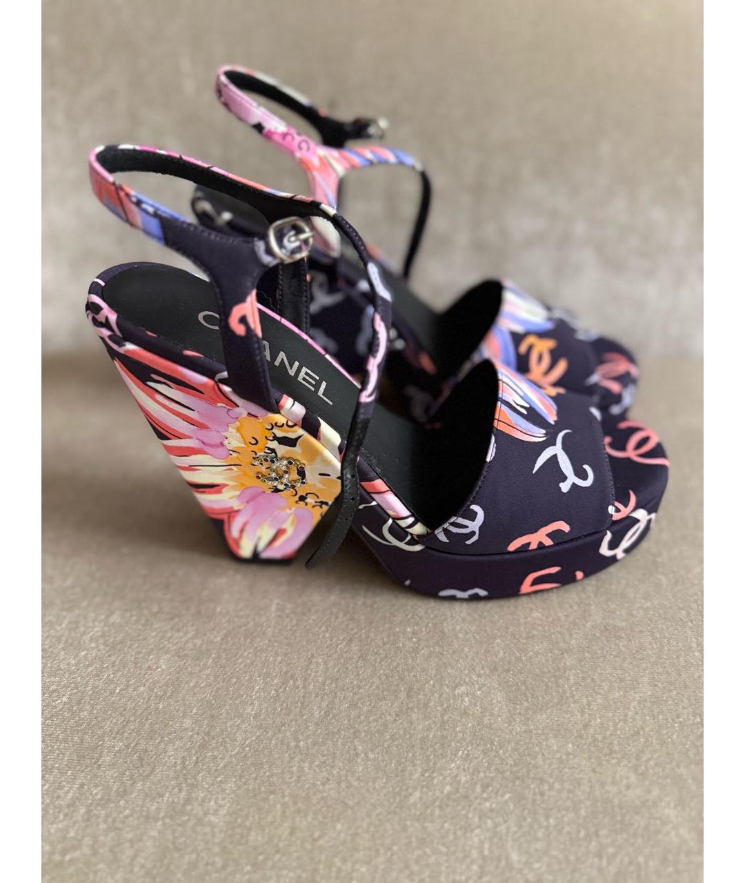 CHANEL Черные текстильные босоножки, фото 5