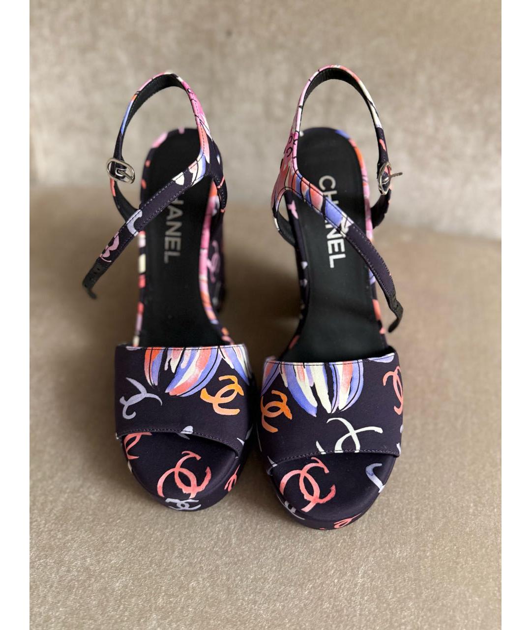 CHANEL Черные текстильные босоножки, фото 2