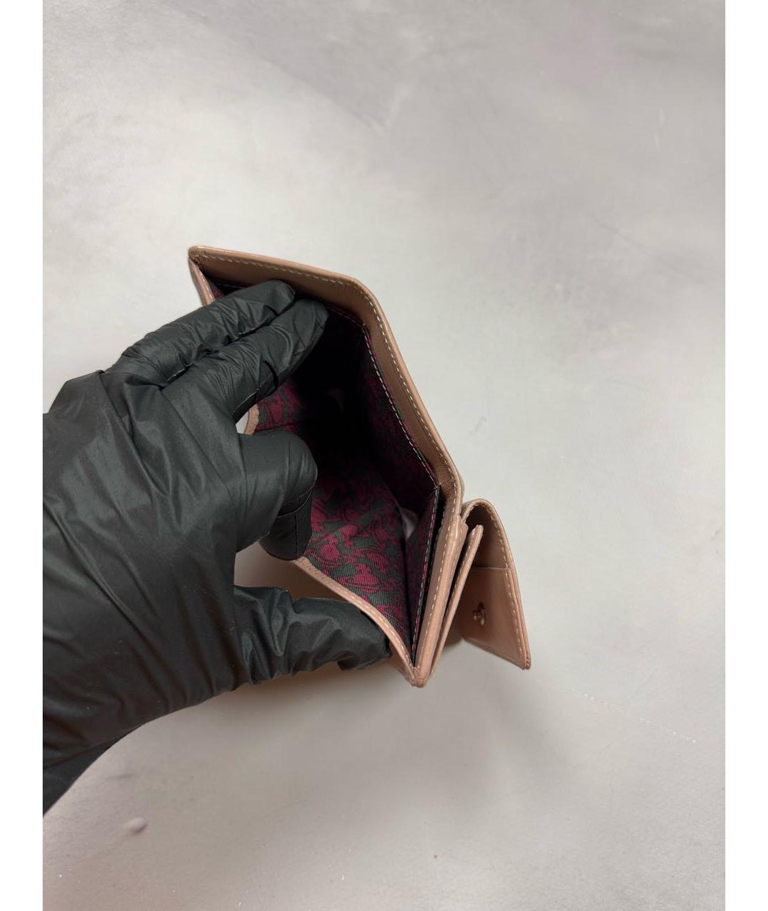 VIVIENNE WESTWOOD Розовый кожаный кошелек, фото 6