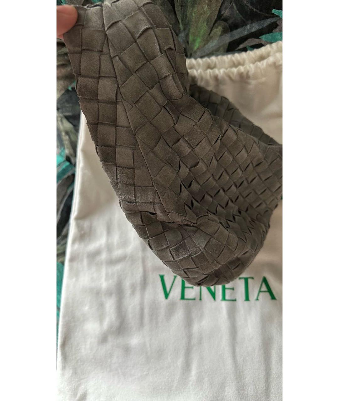BOTTEGA VENETA Серая замшевая сумка с короткими ручками, фото 4