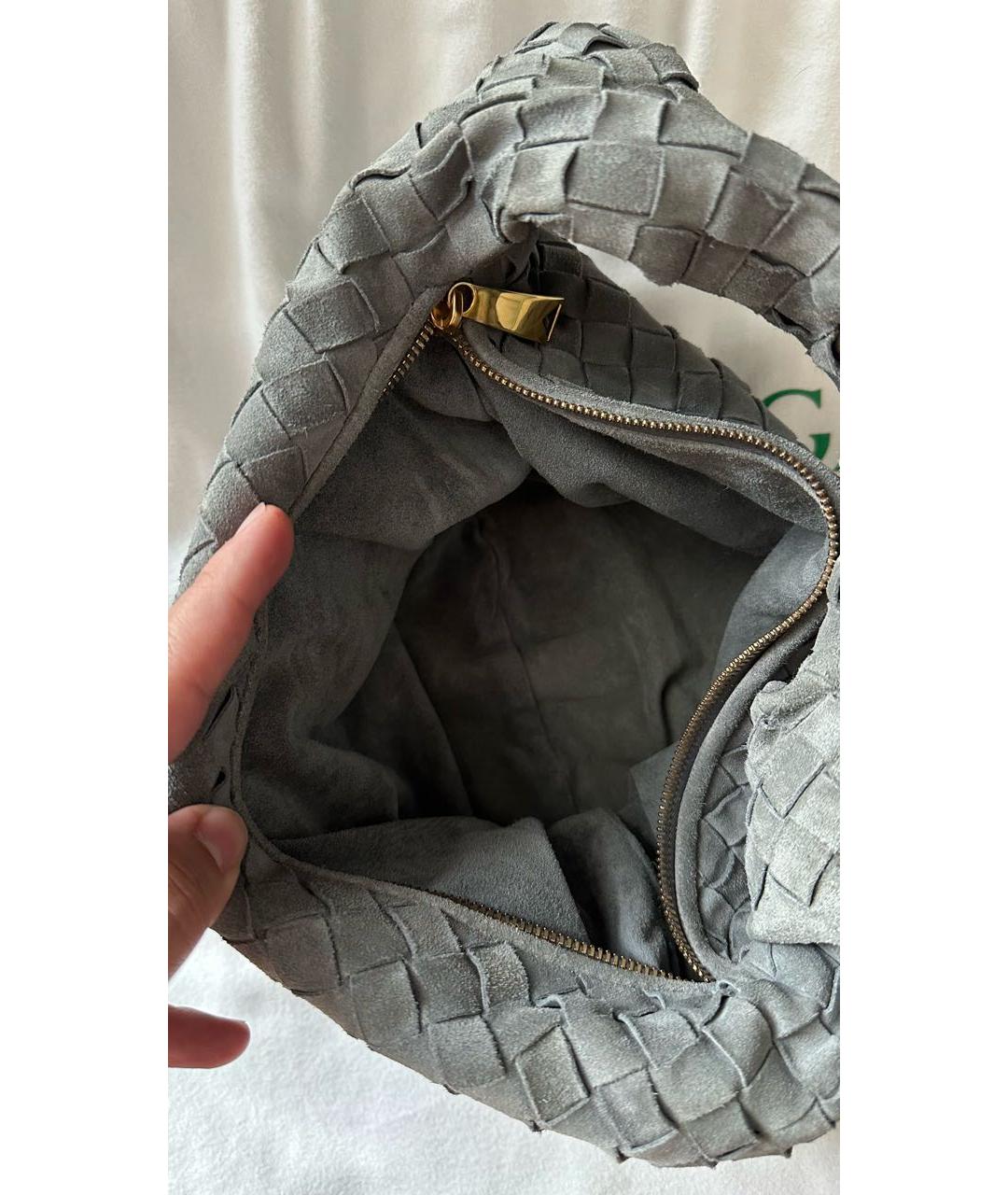 BOTTEGA VENETA Серая замшевая сумка с короткими ручками, фото 5