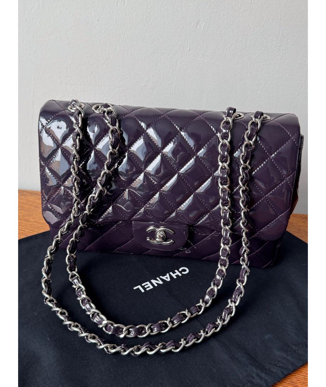 CHANEL Фиолетовая сумка через плечо из лакированной кожи, фото 7