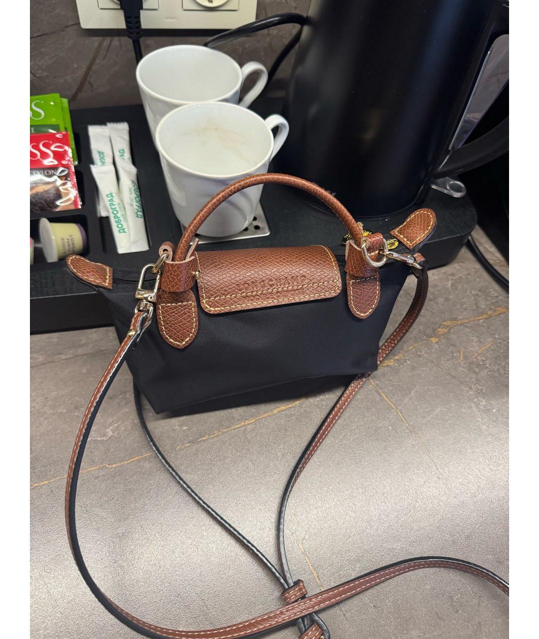 LONGCHAMP Черная синтетическая сумка с короткими ручками, фото 3
