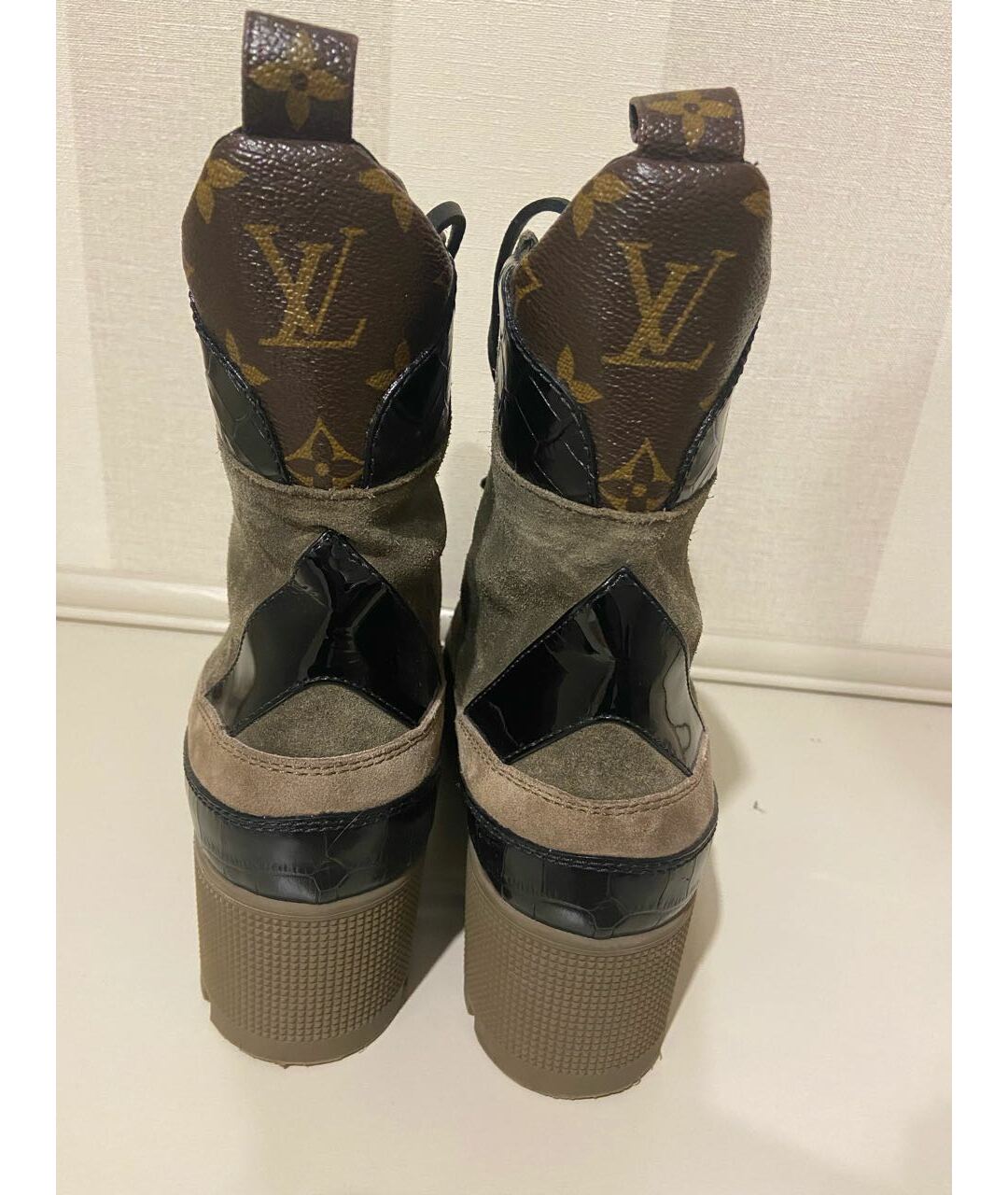LOUIS VUITTON PRE-OWNED Коричневые кожаные ботинки, фото 5