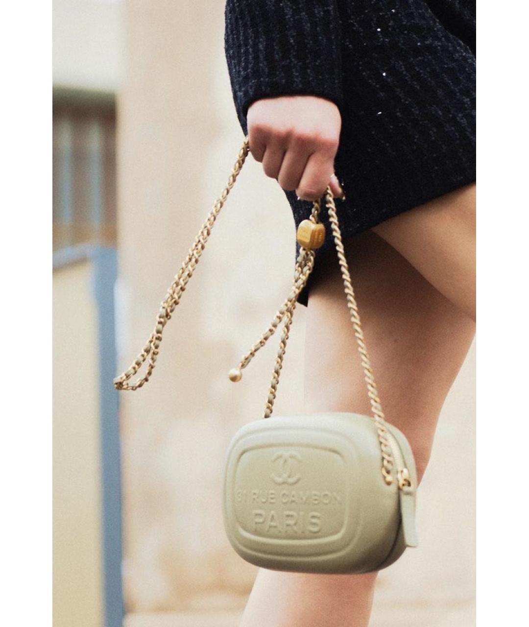 CHANEL Бежевая кожаная сумка через плечо, фото 5