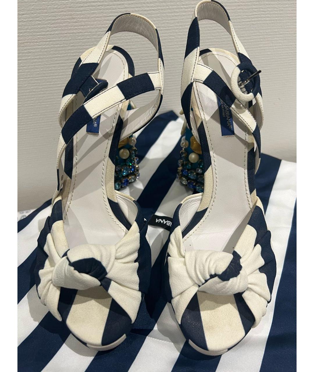 DOLCE&GABBANA Белые босоножки из лакированной кожи, фото 3