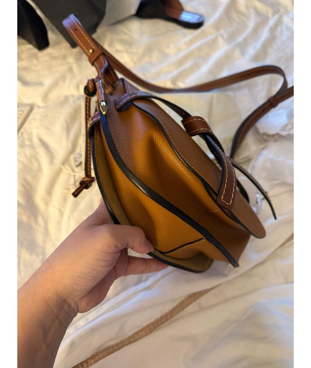 LOEWE Коричневая кожаная сумка через плечо, фото 6