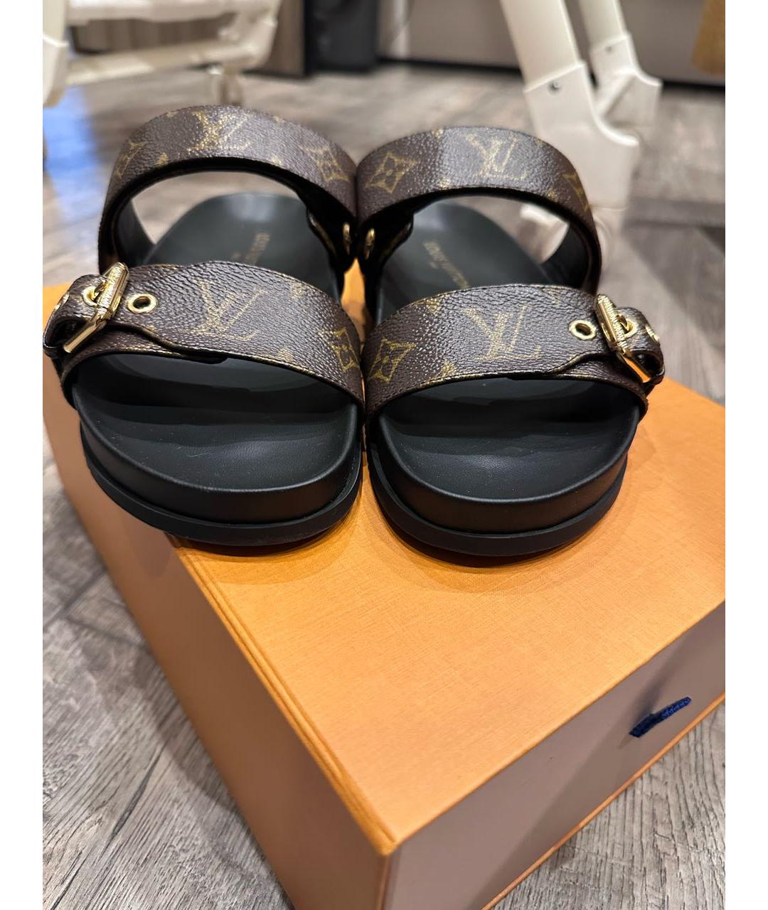 LOUIS VUITTON Коричневые кожаные шлепанцы, фото 2