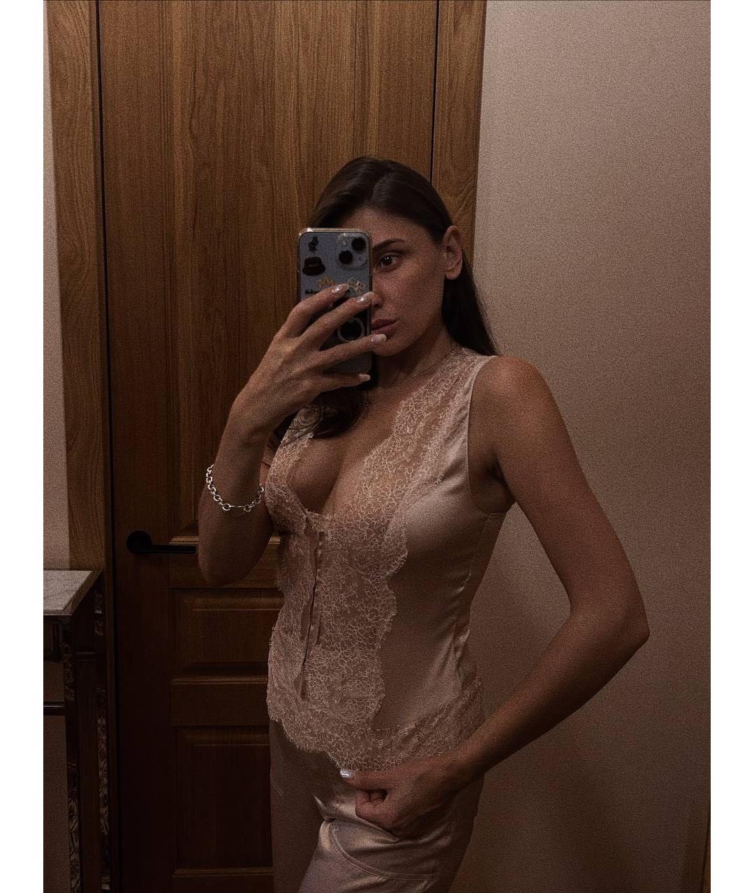 TOM FORD Розовый шелковый костюм с брюками, фото 3