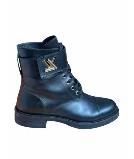 LOUIS VUITTON Ботинки
