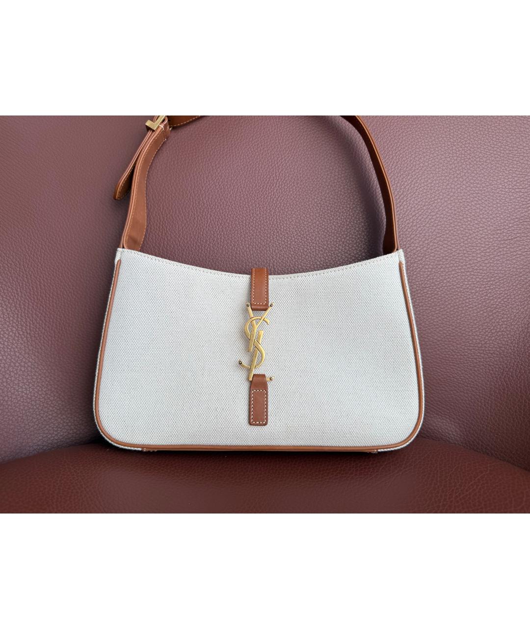 SAINT LAURENT Бежевая тканевая сумка с короткими ручками, фото 2