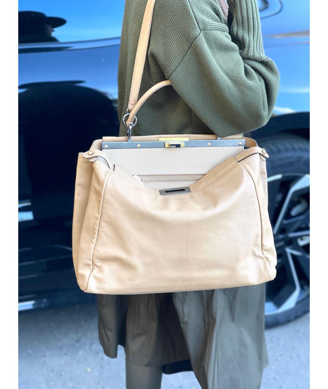FENDI Бежевая кожаная сумка тоут, фото 8