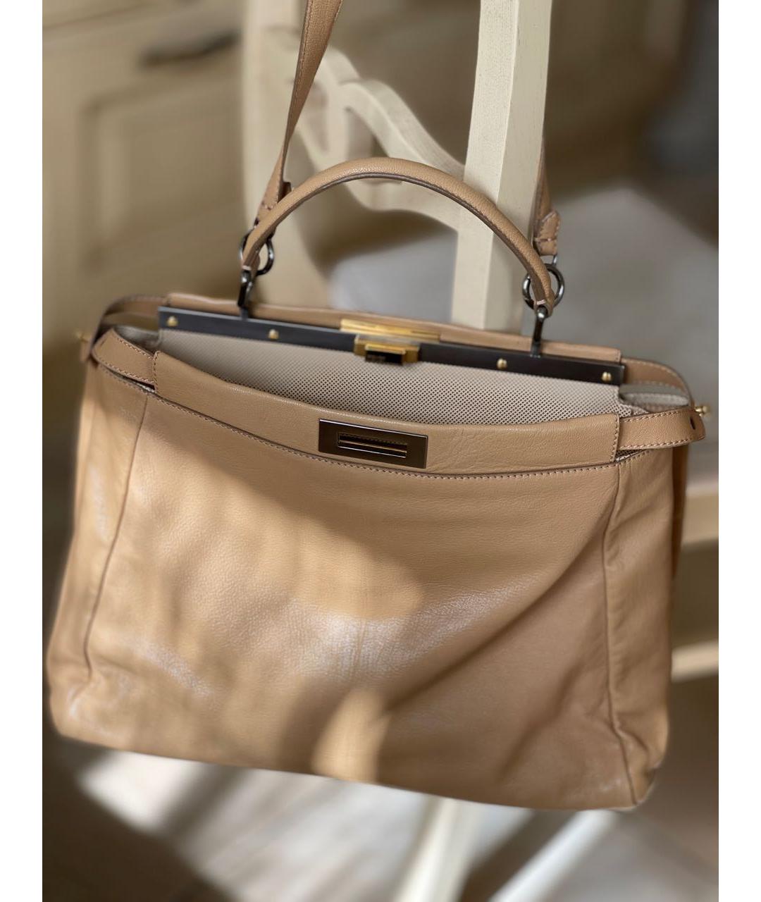 FENDI Бежевая кожаная сумка тоут, фото 6